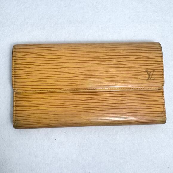 Louis Vuitton Epi Leather Sarah Wallet Yellow Long Bifold Purse Made in Spain - Picture 12 of 12